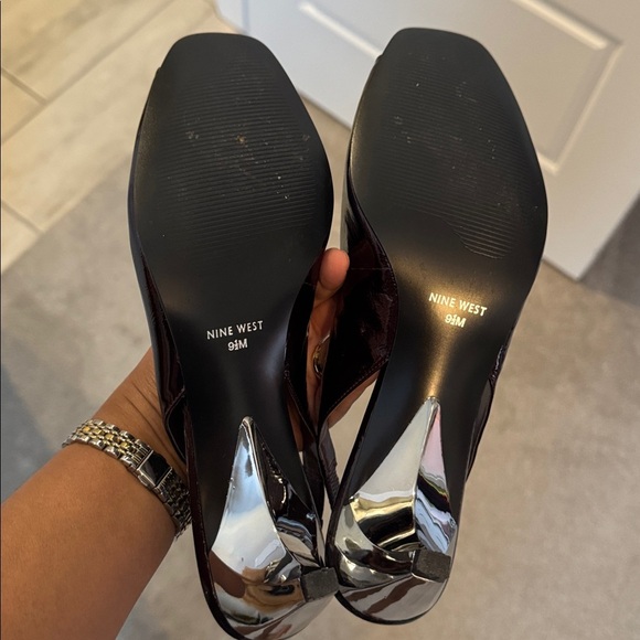 Nine West Burgundy Patent Leather Peeptoe Slingback Heels 9.5 - Picture 5 of 5